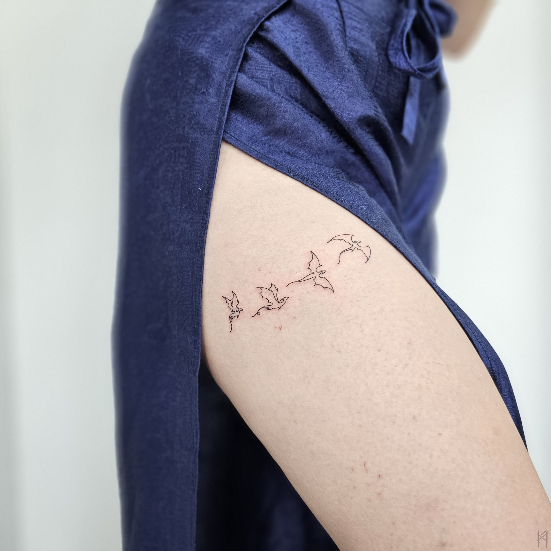 Drachen Tattoo am Bein – Fräulein Hedera, Herrenberg